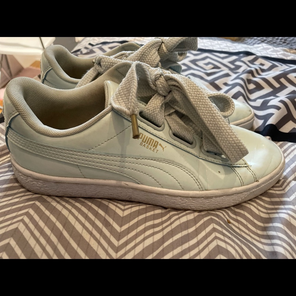 Puma sneaker. US 8.5 EU 39